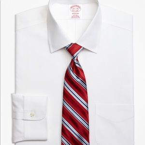 EUC Brooks brothers Madison 16.5-35 spread collar